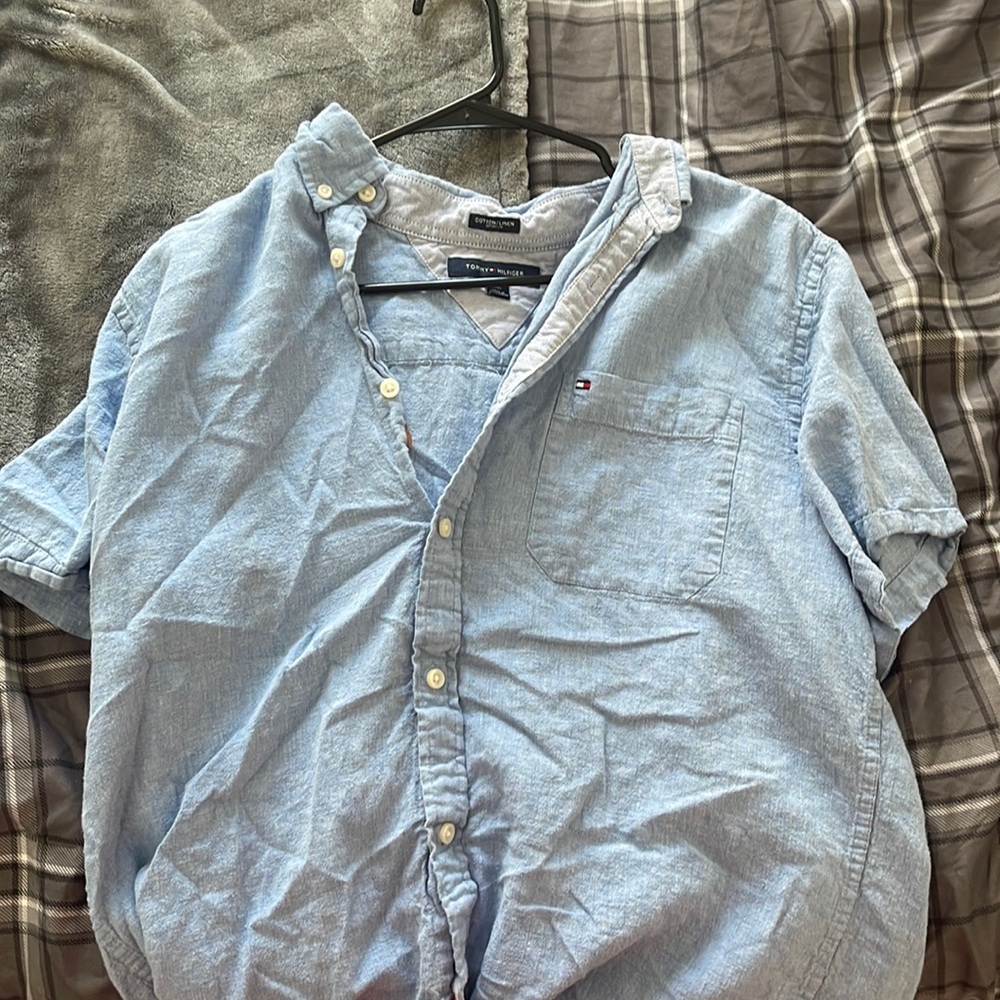 L Tommy Hilfiger button down Blue